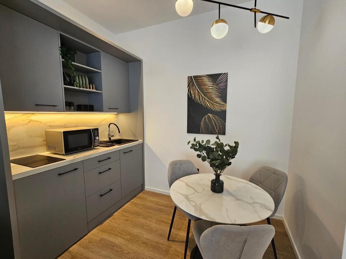 City Nest Modern & Cozy Suites Belgrade Exterior photo