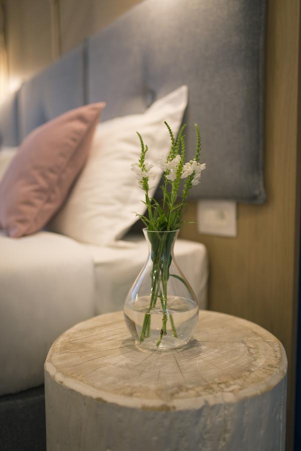 City Nest Modern & Cozy Suites Belgrade Exterior photo